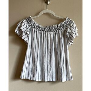 American Eagle top‎